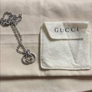 Gucci Silver Pendant Necklace with Cream Pouch
